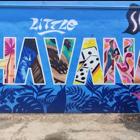 マイアミ Little Havanaホステル エクステリア 写真